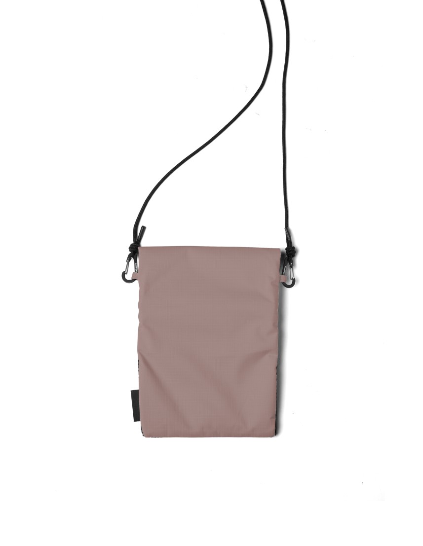 Flak Medium Shoulder Bag
